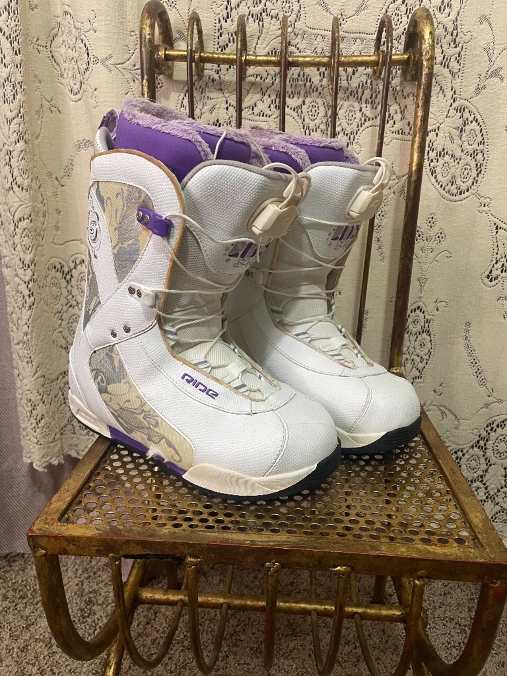 Ride: white and purple women's snowboard boots